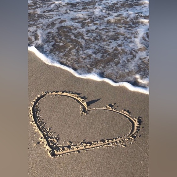 Meet your Posher! - Picture 1 of 1